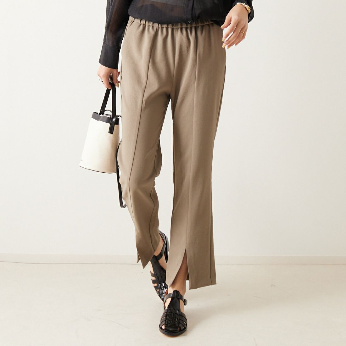 Jeans Factory Clothes [ジーンズファクトリークローズ] フルダルエアーセミフレアパンツ [21241054] 056 ｶｰｷ &&モデル身長：167cm 着用サイズ：38&&