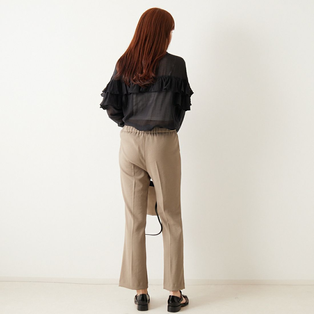 Jeans Factory Clothes [ジーンズファクトリークローズ] フルダルエアーセミフレアパンツ [21241054] 056 ｶｰｷ &&モデル身長：167cm 着用サイズ：38&&