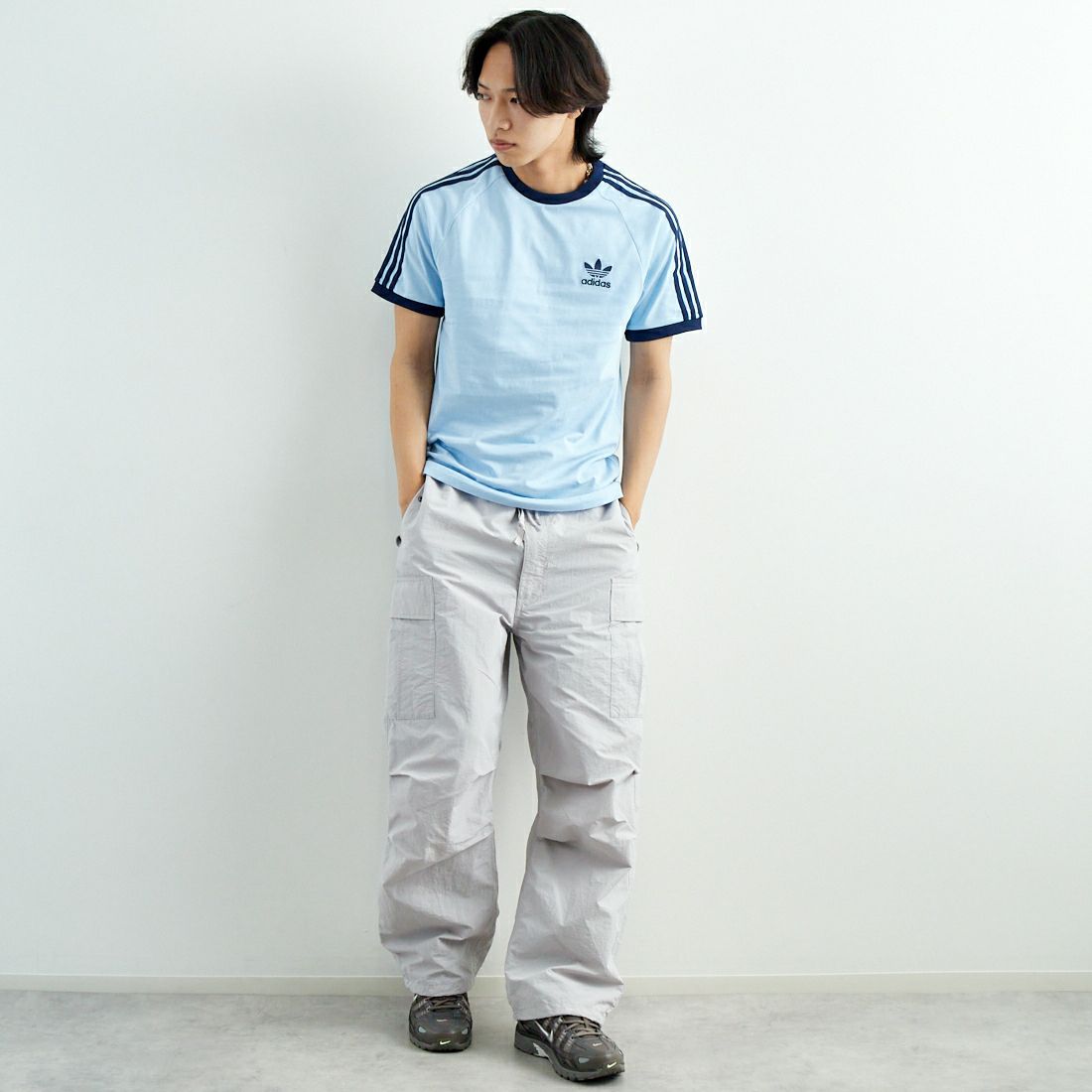 adidas Originals [アディダス オリジナルス] アディカラークラシックス スリーストライプスTシャツ [BVB48] JN7018 &&モデル身長：179cm 着用サイズ：L&&