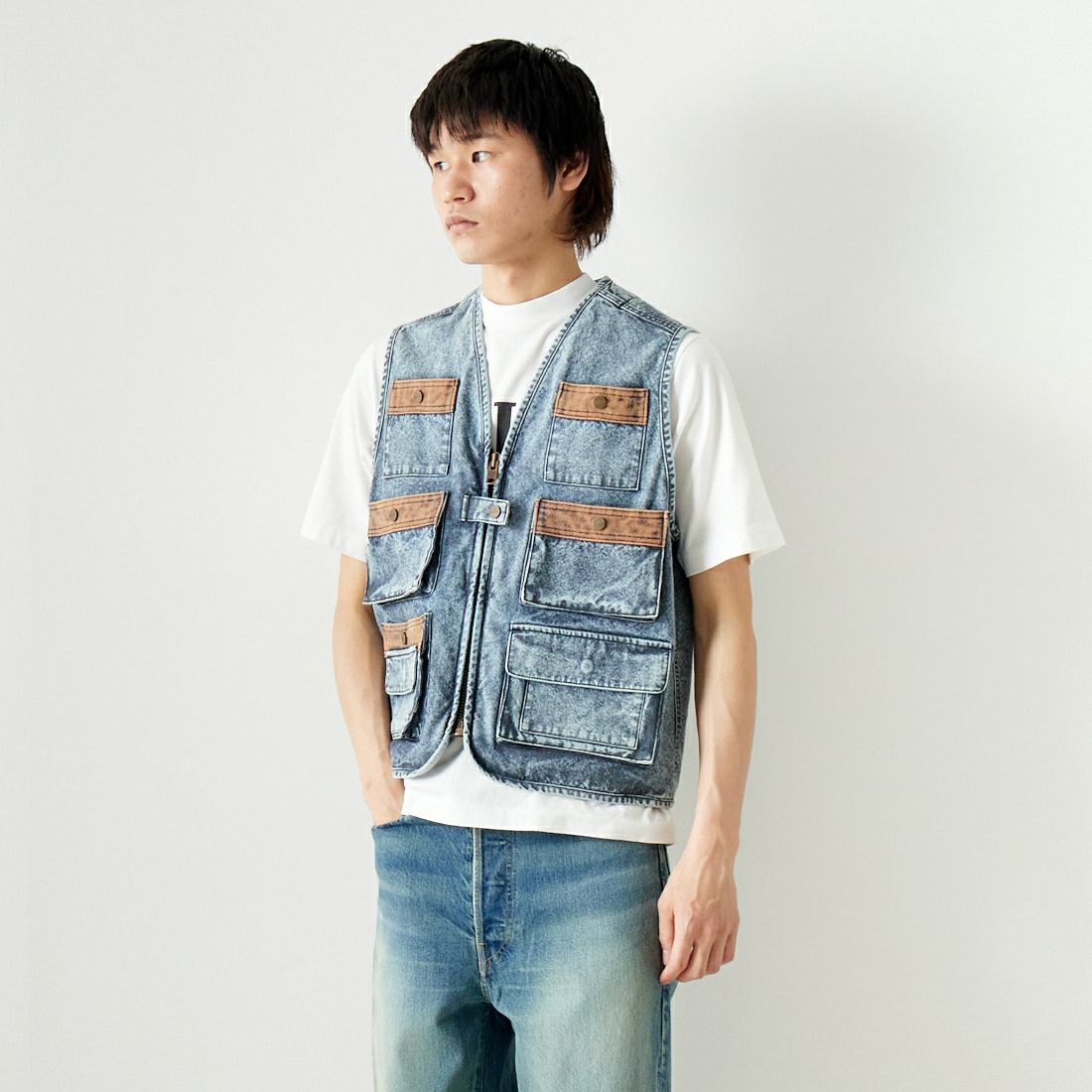 WOOLRICH [ウールリッチ] コーデュラダックベスト [WJVE0018] IB &&モデル身長：182cm 着用サイズ：M&&