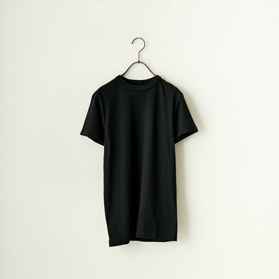 07 BLACK