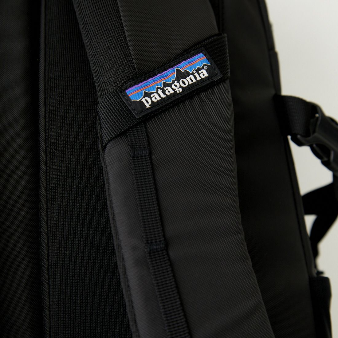 patagonia [パタゴニア] レフュジオ デイパック 26L [47913] BLK
