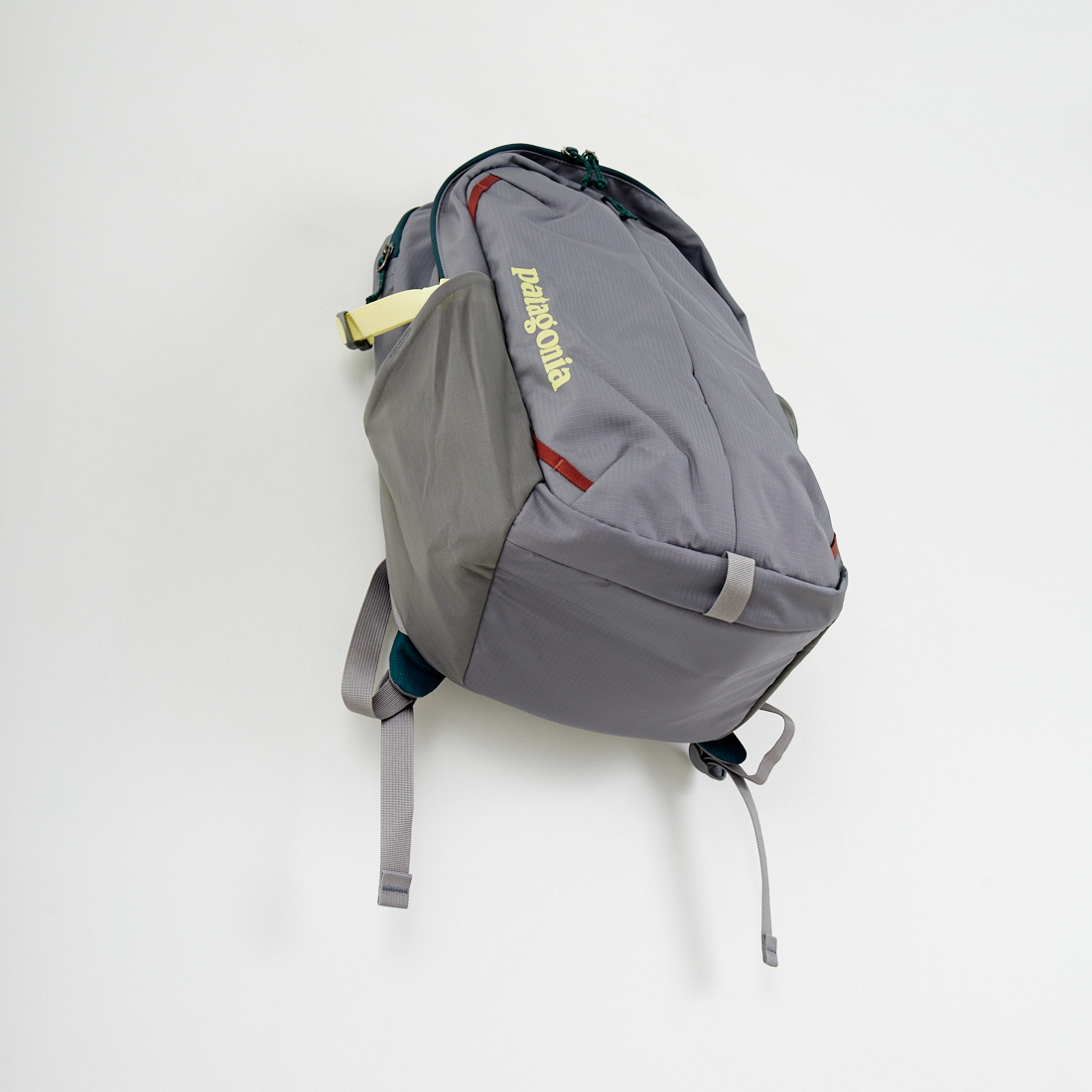 patagonia [パタゴニア] レフュジオ デイパック 26L [47913] NGRY