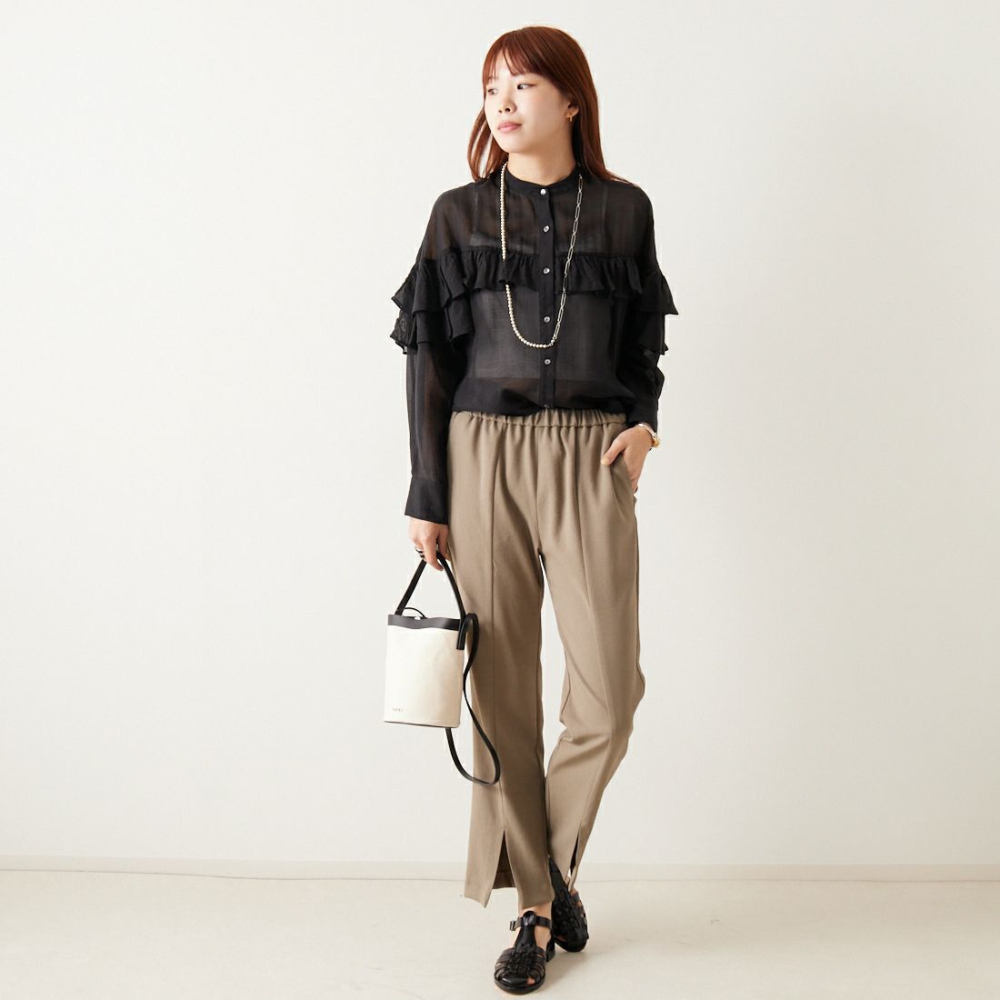 CLOCHE [クロシェ] シアーフリルブラウス [41285645] 88 ﾌﾞﾗｯｸ &&モデル身長：167cm 着用サイズ：2&&