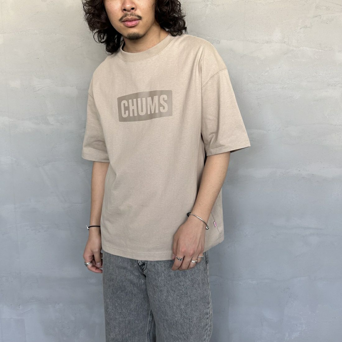 CHUMS [チャムス] ヘビーウエイトチャムスロゴTシャツ [CH01-2271] G057 GREIG &&モデル身長：173cm 着用サイズ：M&&