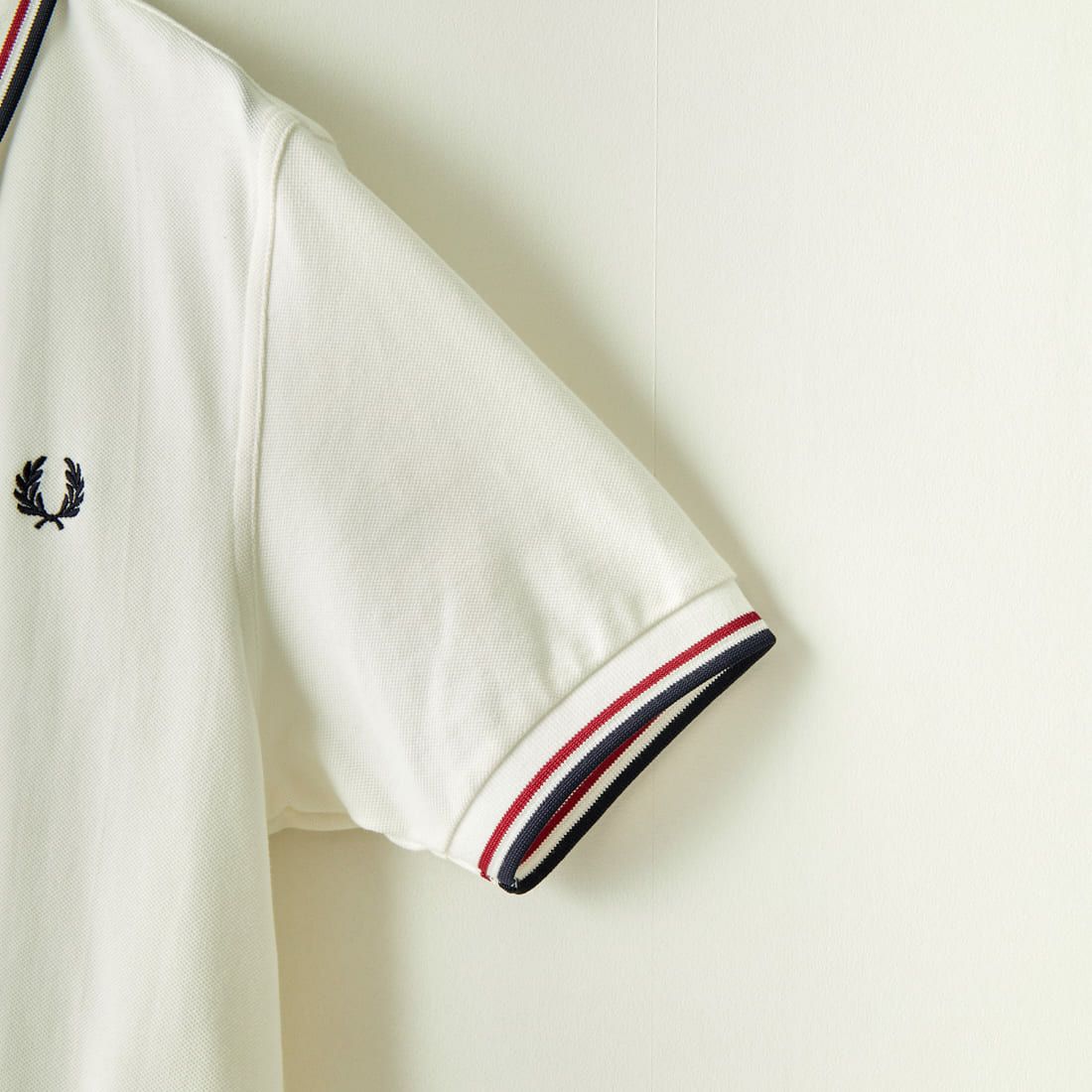 FRED PERRY [フレッドペリー] ティップライン ロゴ刺繍