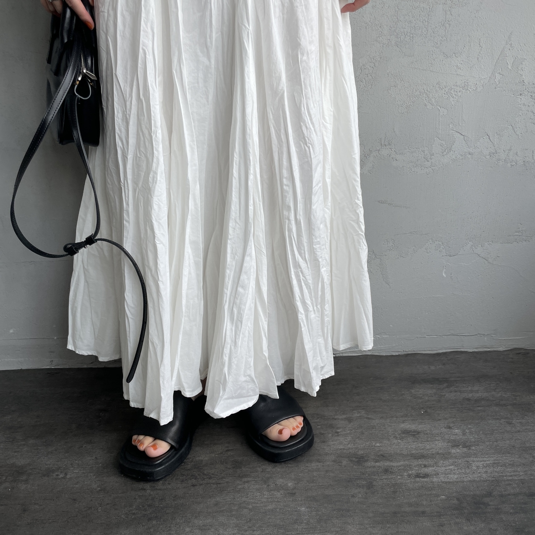 mizuiro ind [ミズイロインド] ボリュームフレアスカート [3-260010] 11 O.WHITE &&モデル身長：160cm 着用サイズ：F&&
