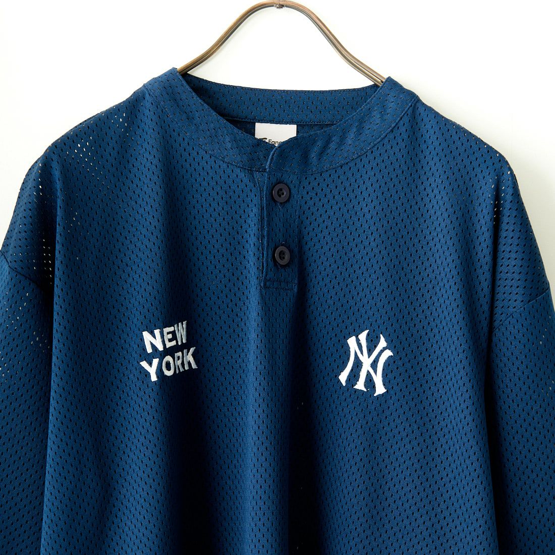 Fanatics [ファナティクス] 別注 MLBロゴ ヘンリーネックメッシュTシャツ [ML2124SS1-JF] NAVY/NY