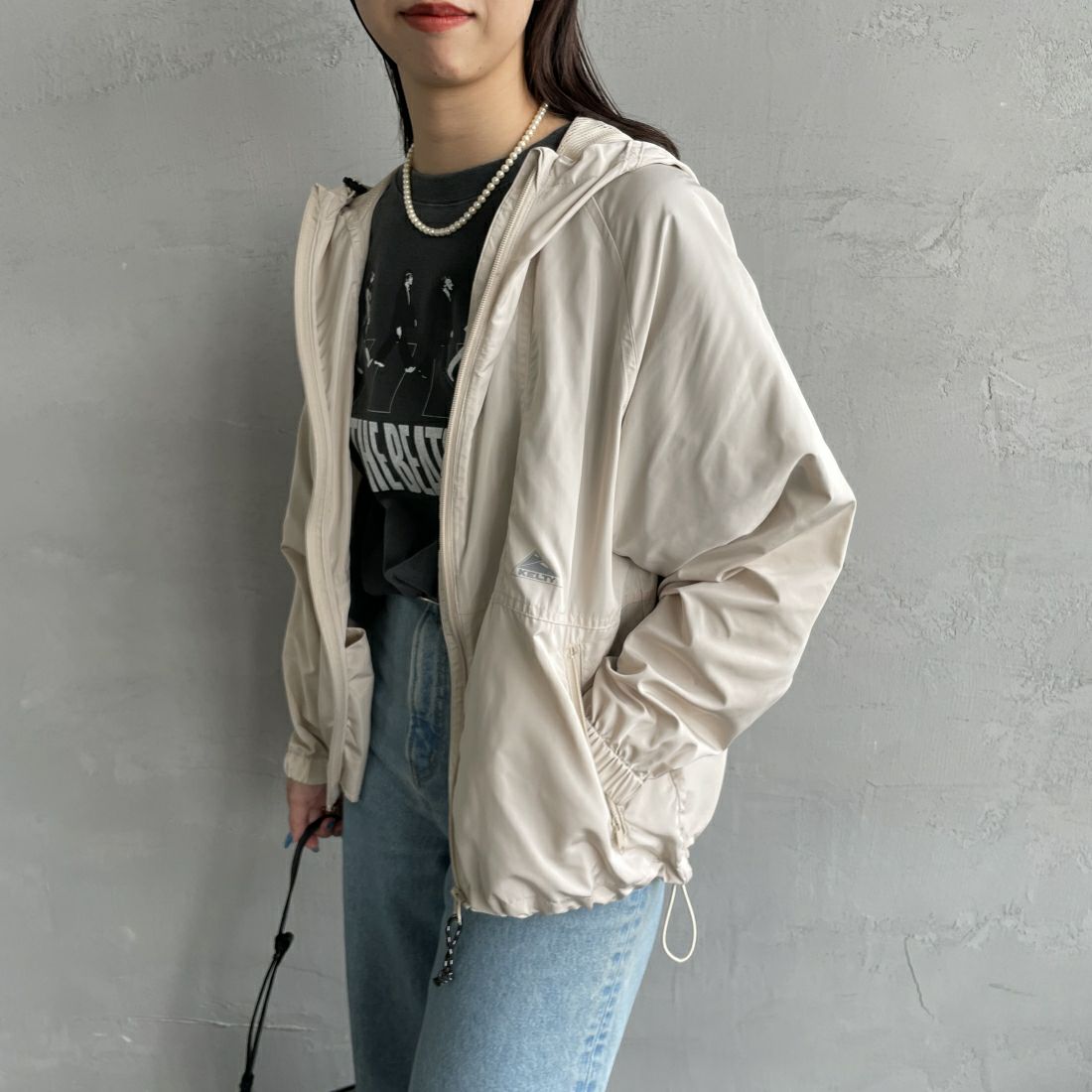 KELTY [ケルティ] 別注 ナイロンタフタ フードジャケット [KE242W10IN01-JF] ｱｲﾎﾞﾘｰ &&モデル身長：163cm 着用サイズ：S&&
