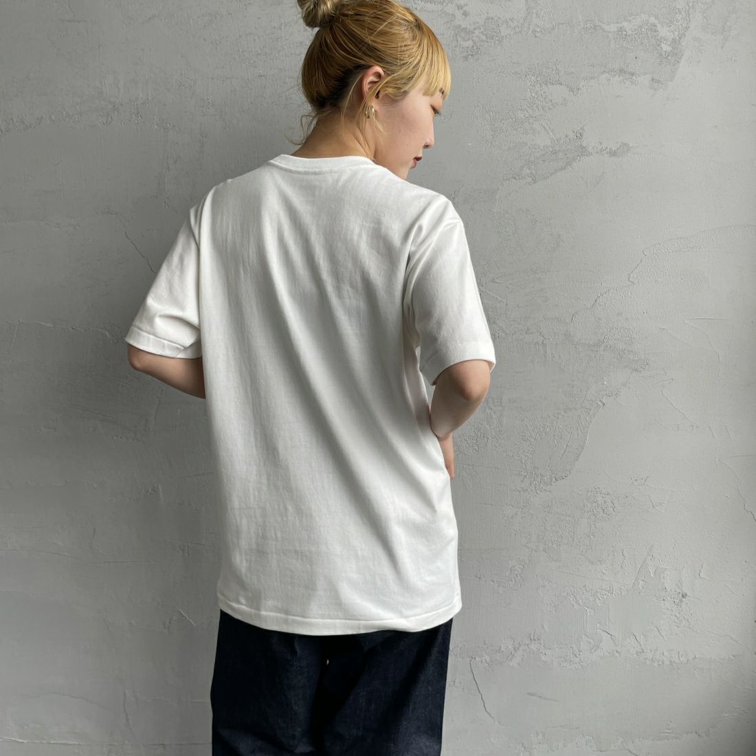 Hanes [ヘインズ] 1P SHIRO クルーネックTシャツ [HM1-X201] 010 ﾎﾜｲﾄ &&モデル身長：156cm 着用サイズ：S&&