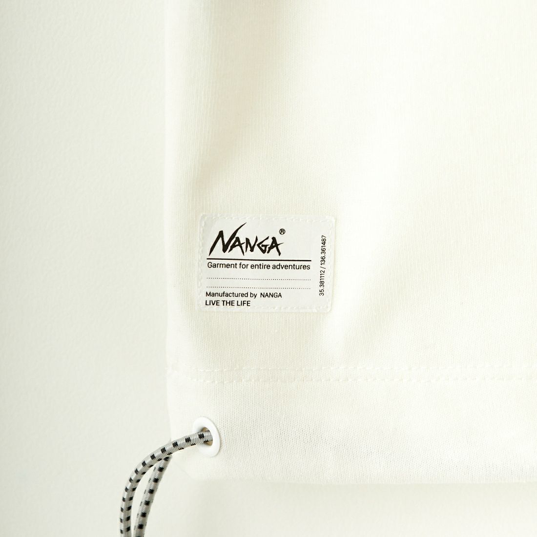 JEANSFACTORY × NANGA [ジーンズファクトリー × ナンガ] 別注 ルーズフィット ドローコードポケットTシャツ [NW24SS-JF5] WHITE