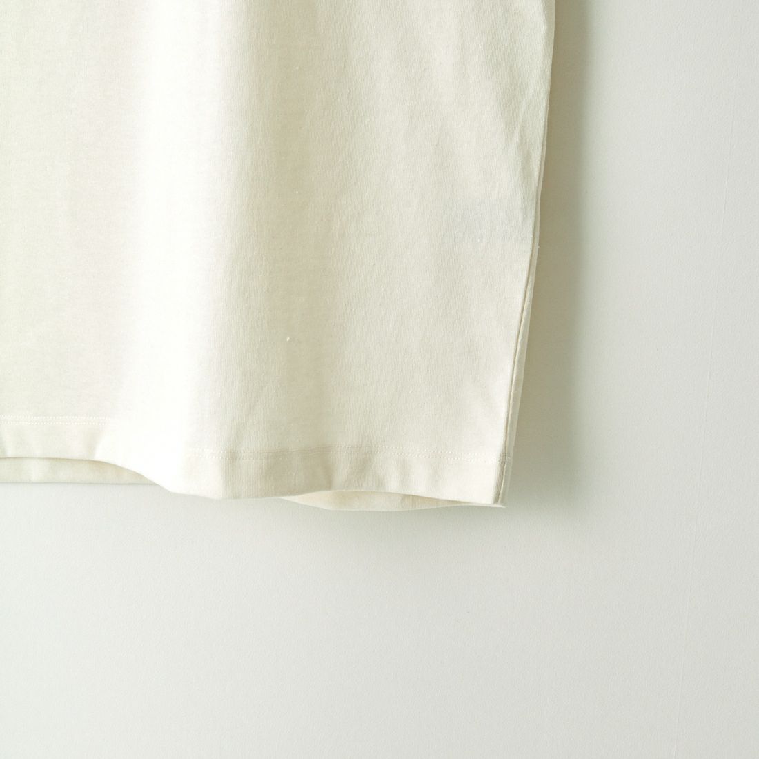 JEANSFACTORY × NANGA [ジーンズファクトリー × ナンガ] 別注 ブランドボックスロゴ バックプリントTシャツ [NW24SS-JF1]  WHITE