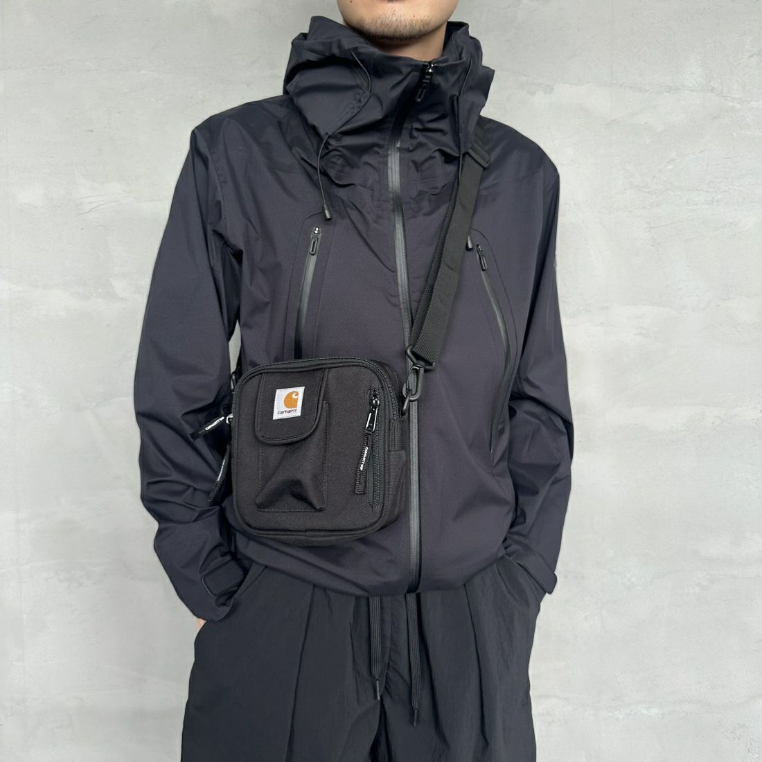 carhartt WIP [カーハートダブリューアイピー] エッセンシャル ショルダーバッグ [I031470] BLACK