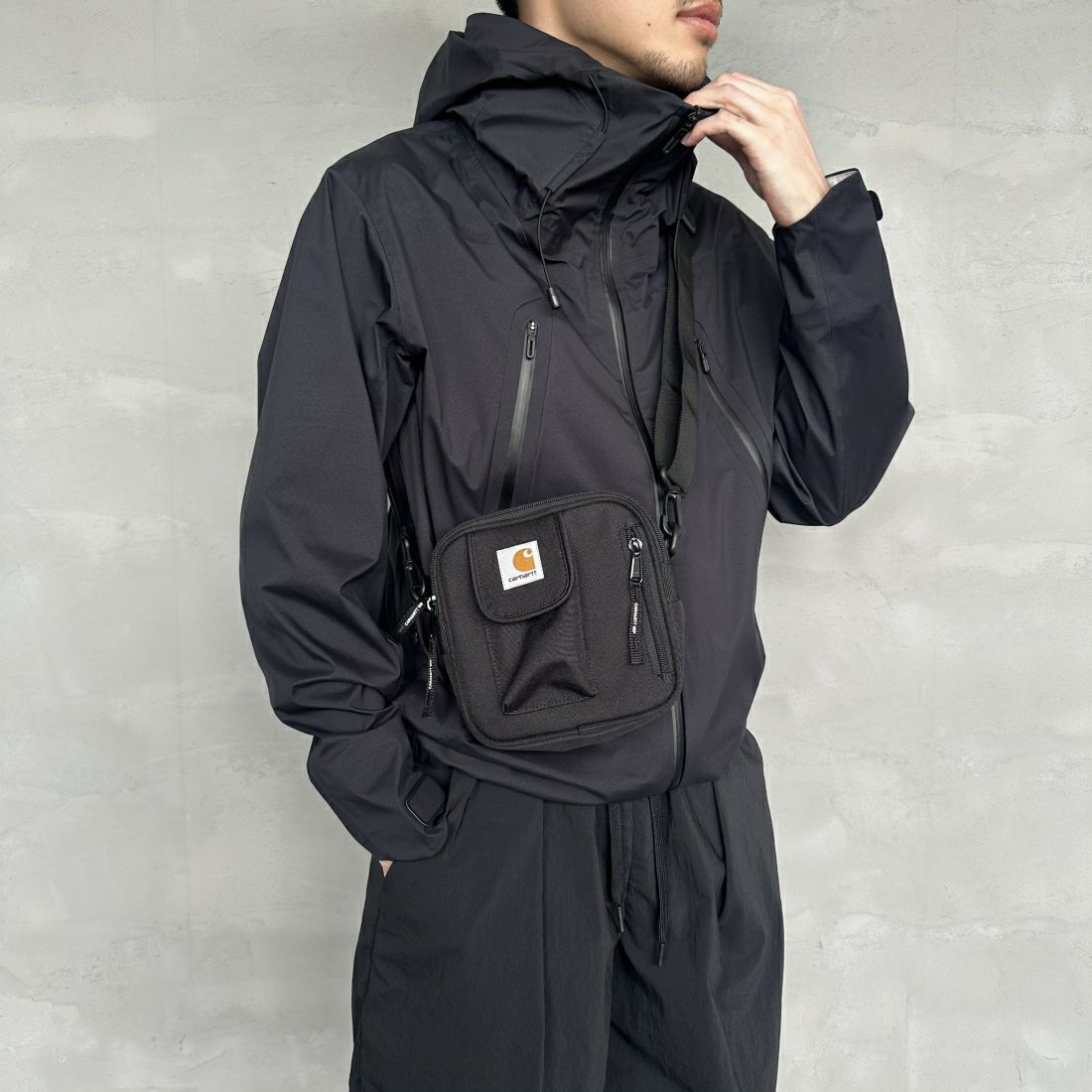 carhartt WIP [カーハートダブリューアイピー] エッセンシャル ショルダーバッグ [I031470] BLACK