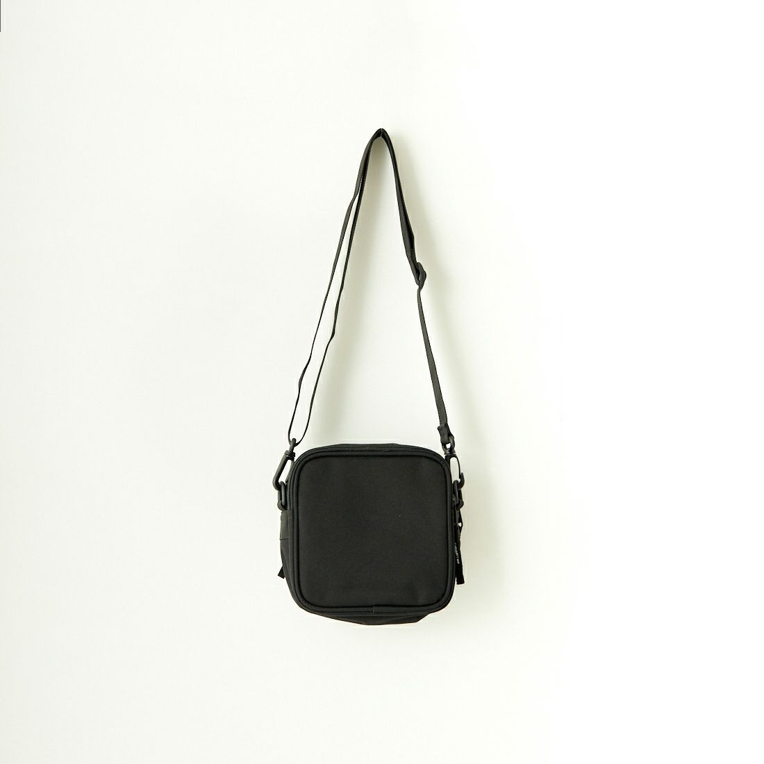 carhartt WIP [カーハートダブリューアイピー] エッセンシャル ショルダーバッグ [I031470] BLACK