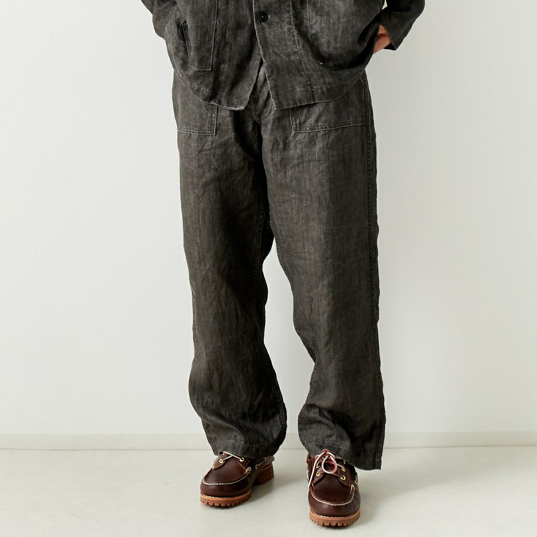 60 CHARCOA&&モデル身長：179cm 着用サイズ：3&&