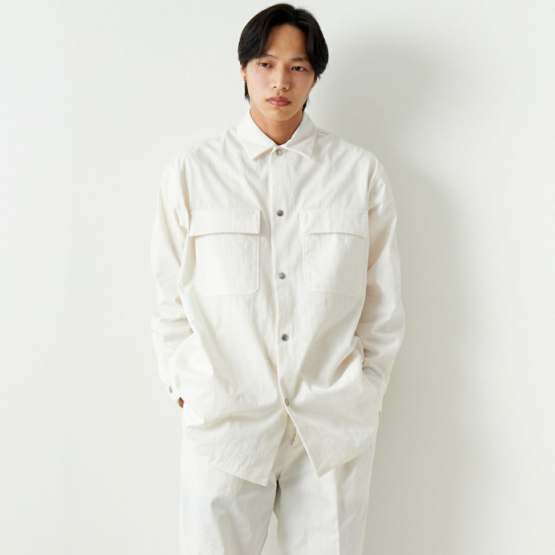 WHITE&&モデル身長：179cm 着用サイズ：4&&