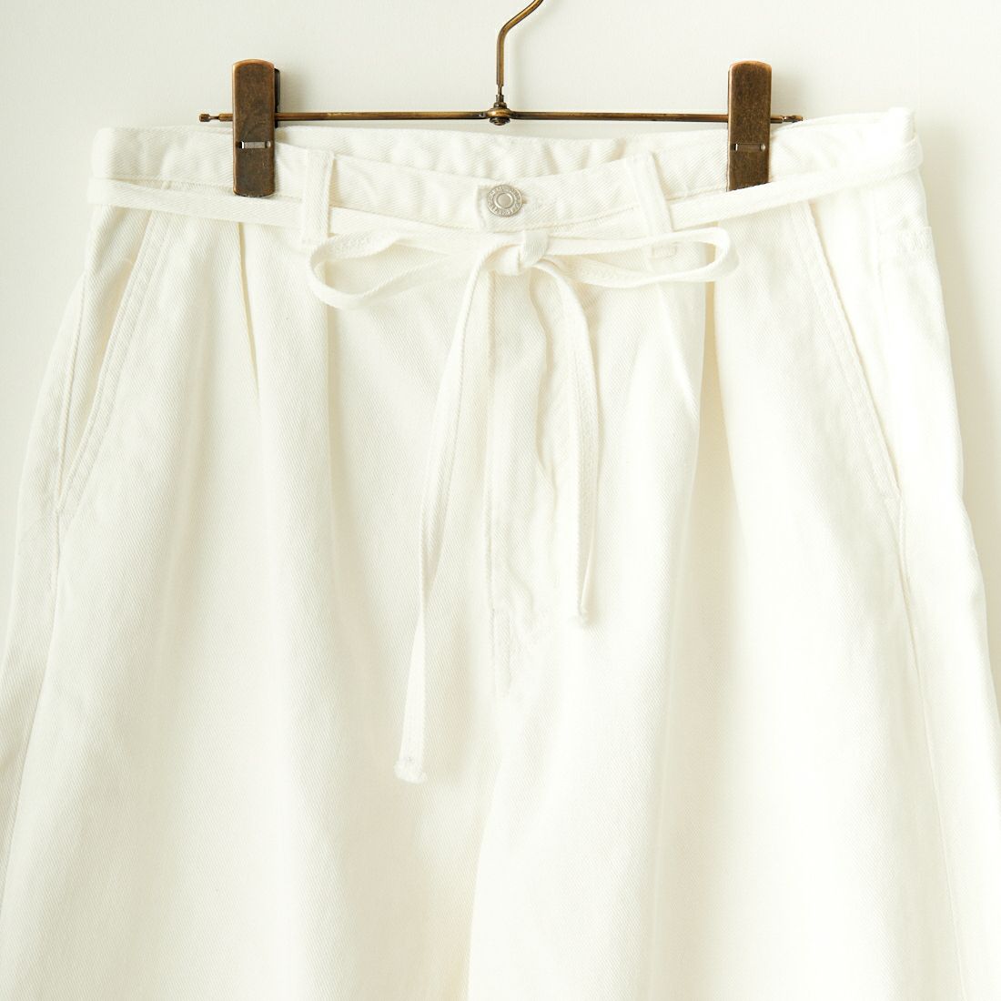 Noir Fabrik [ヌワールファブリック] フリンジデニムショートパンツ [NF-242-004] WHTｶﾂﾗｷﾞ