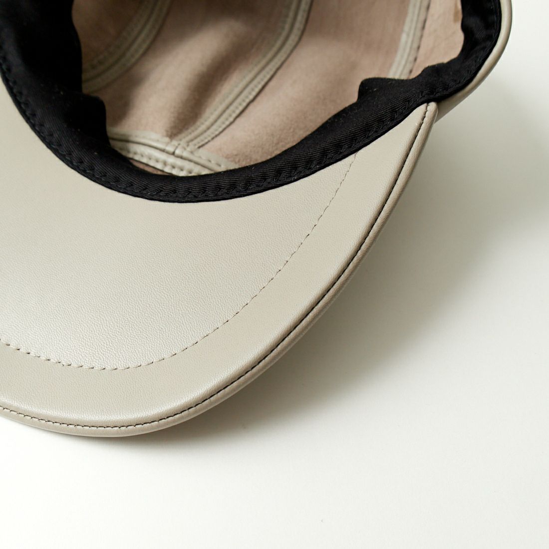 Indietro Association [インディエトロアソシエーション] レザージェットキャップ [IA-24-091] GRAIGE