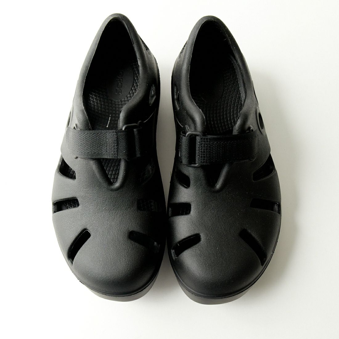 OOFOS [ウーフォス] ウーキャンドゥ [OOCANDOO] BLACK