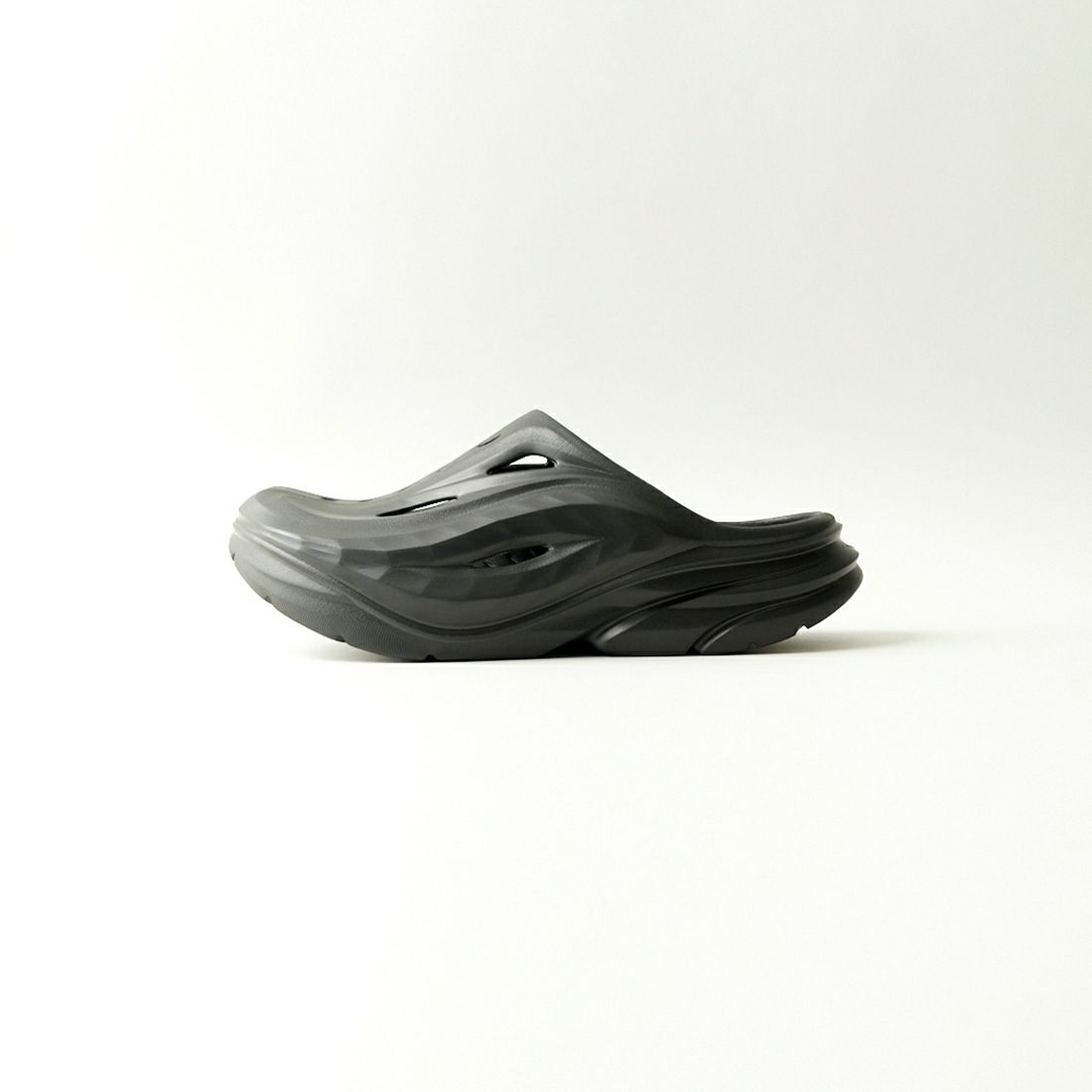 HOKA ONE ONE [ホカ オネオネ] ORA リカバリーミュール [1147951]
