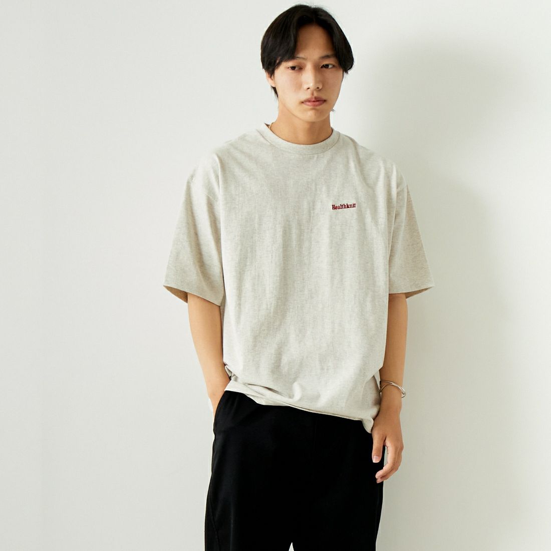 Health knit [ヘルスニット] プリントTシャツ [HR24S-M011] OATMEAL &&モデル身長：179cm 着用サイズ：L&&