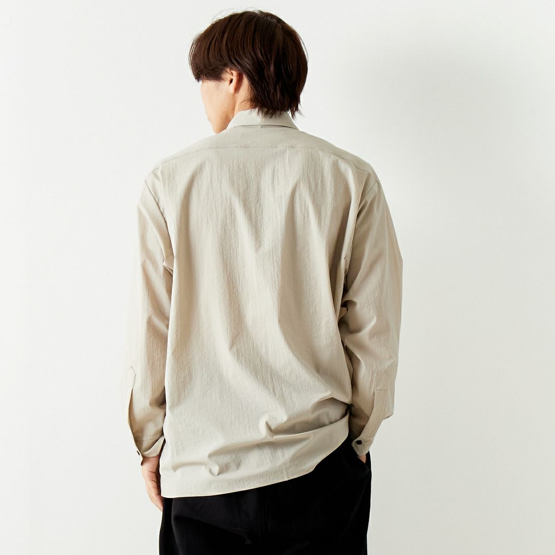 BASISBROEK [バージスブルック] SECON ロングスリーブシャツ [BJ-77LI] MOON GREY &&モデル身長：179cm 着用サイズ：3&&