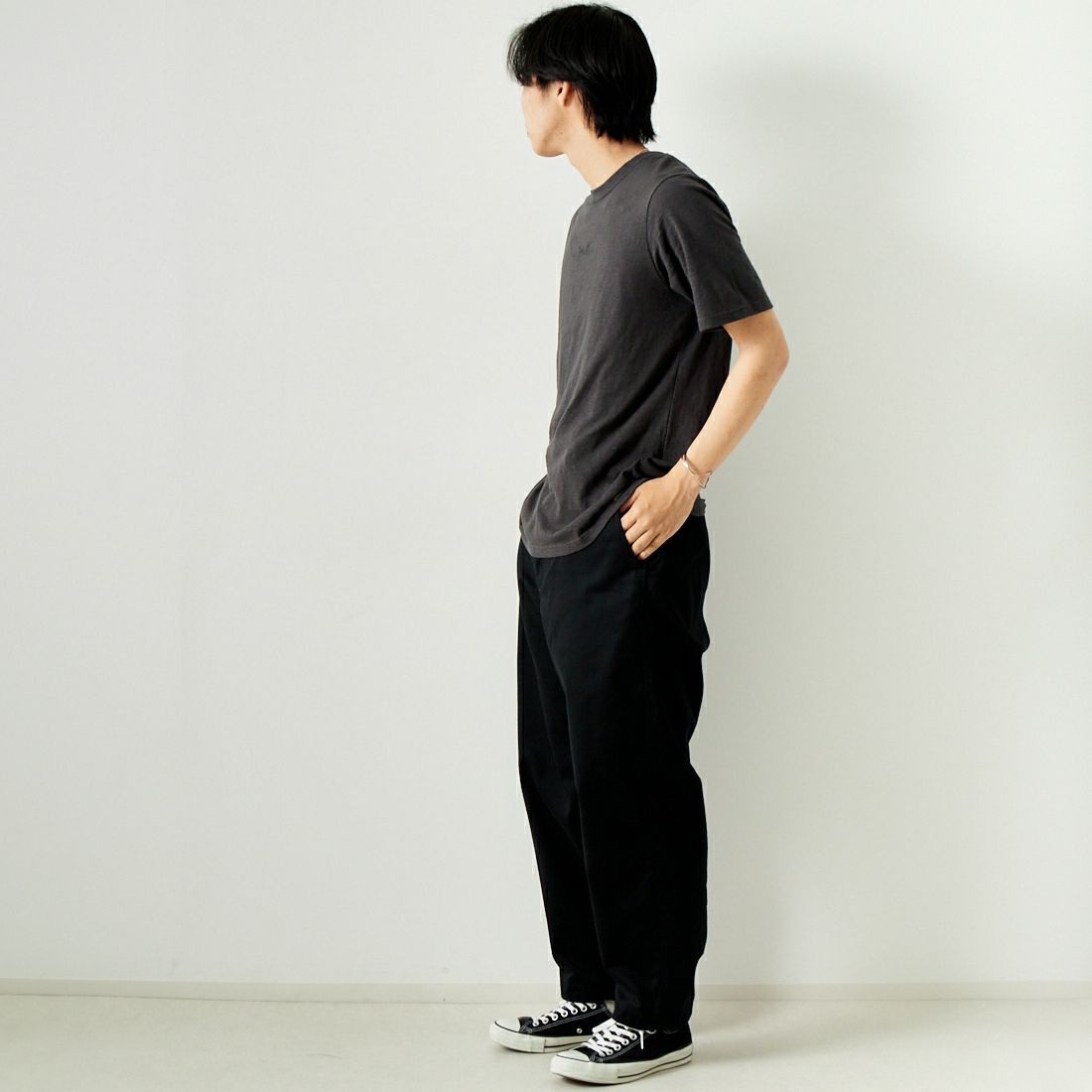 YANUK [ヤヌーク] ロゴTシャツ [57241234] CCL &&モデル身長：179cm 着用サイズ：L&&