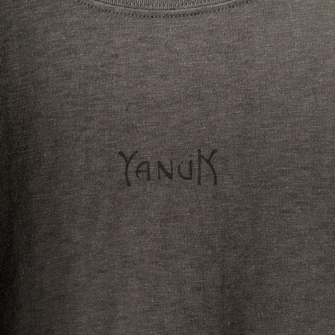 YANUK [ヤヌーク] ロゴTシャツ [57241234]