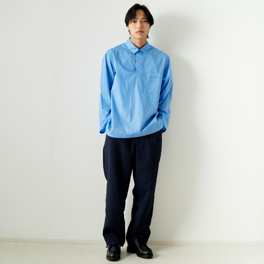 STILL BY HAND [スティルバイハンド] コットンプルオーバーシャツ [SH03241] SKY BLUE &&モデル身長：179cm 着用サイズ：48&&