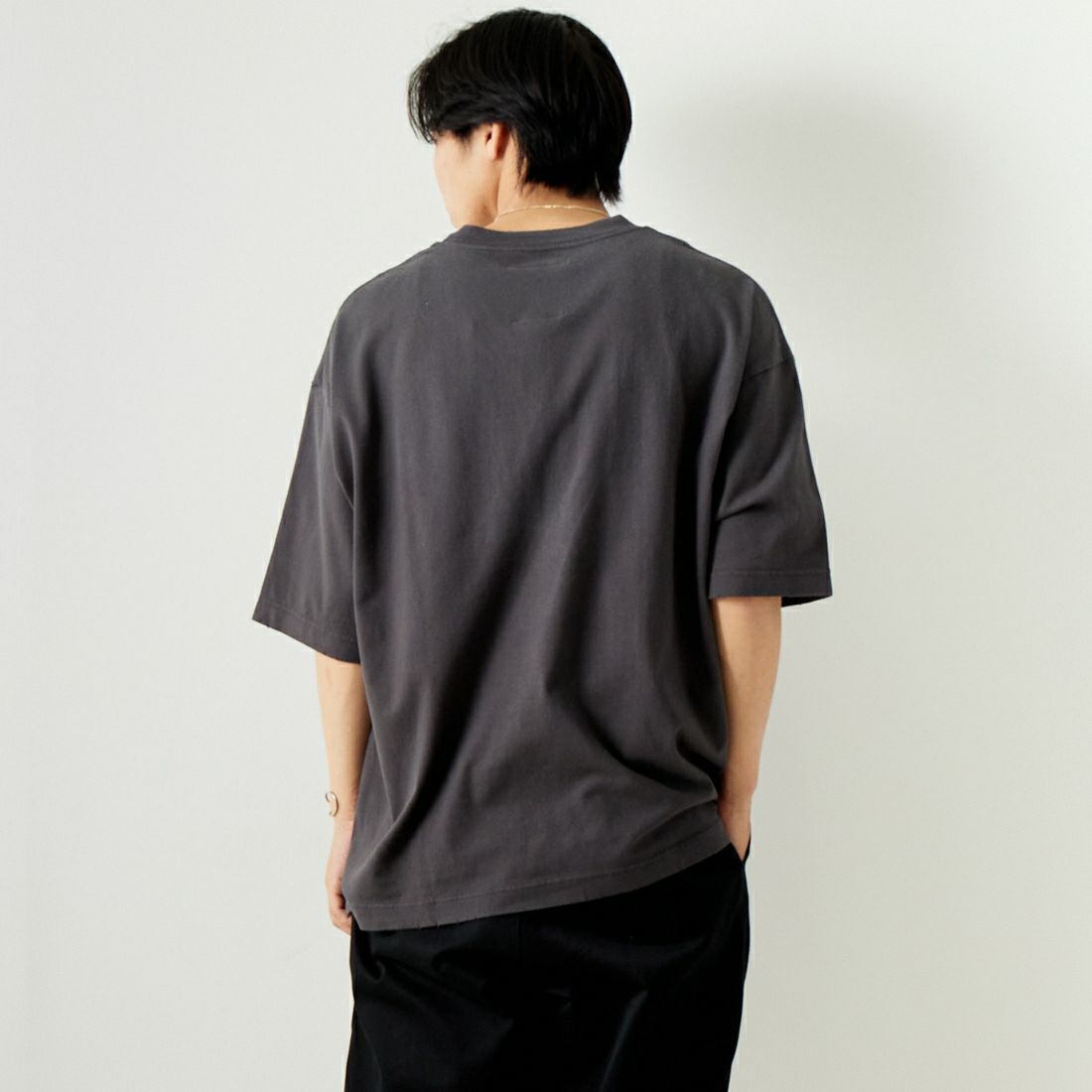 Maison MIHARA YASUHIRO [メゾン ミハラヤスヒロ] ディストレストAcid プリントTシャツ [J12TS552] BLACK &&モデル身長：179cm 着用サイズ：46&&