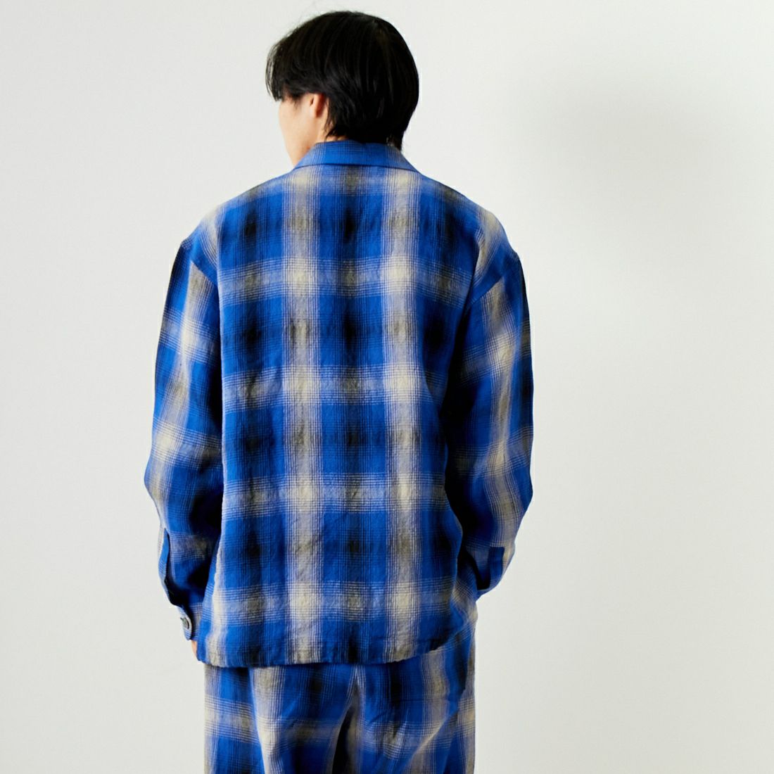 ATELIER BETON [アトリエベトン] リネンチェック シャツブルゾン [241-10D] BLUE CHK &&モデル身長：179cm 着用サイズ：4&&