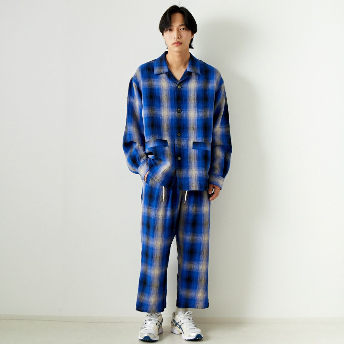 ATELIER BETON [アトリエベトン] リネンチェック シャツブルゾン [241-10D] BLUE CHK &&モデル身長：179cm 着用サイズ：4&&