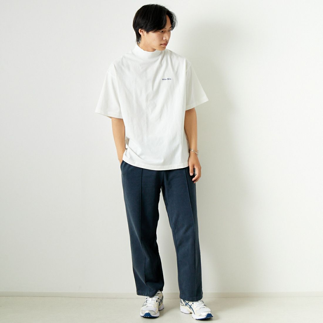 ATELIER BETON [アトリエベトン] ドライクロス モックネックTシャツ [241-31M] WHITE &&モデル身長：179cm 着用サイズ：4&&