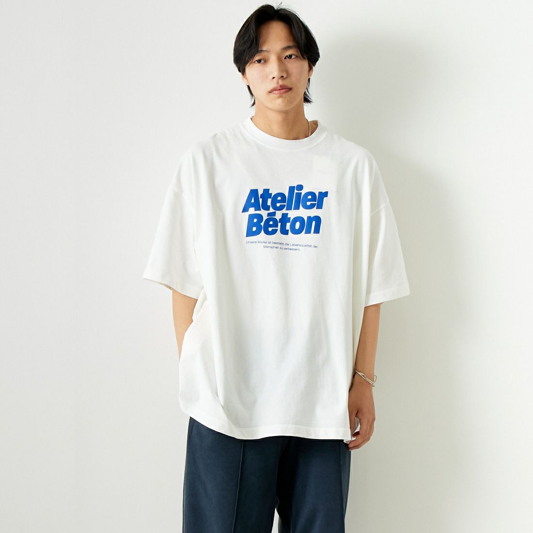 WHITE&&モデル身長：179cm 着用サイズ：4&&