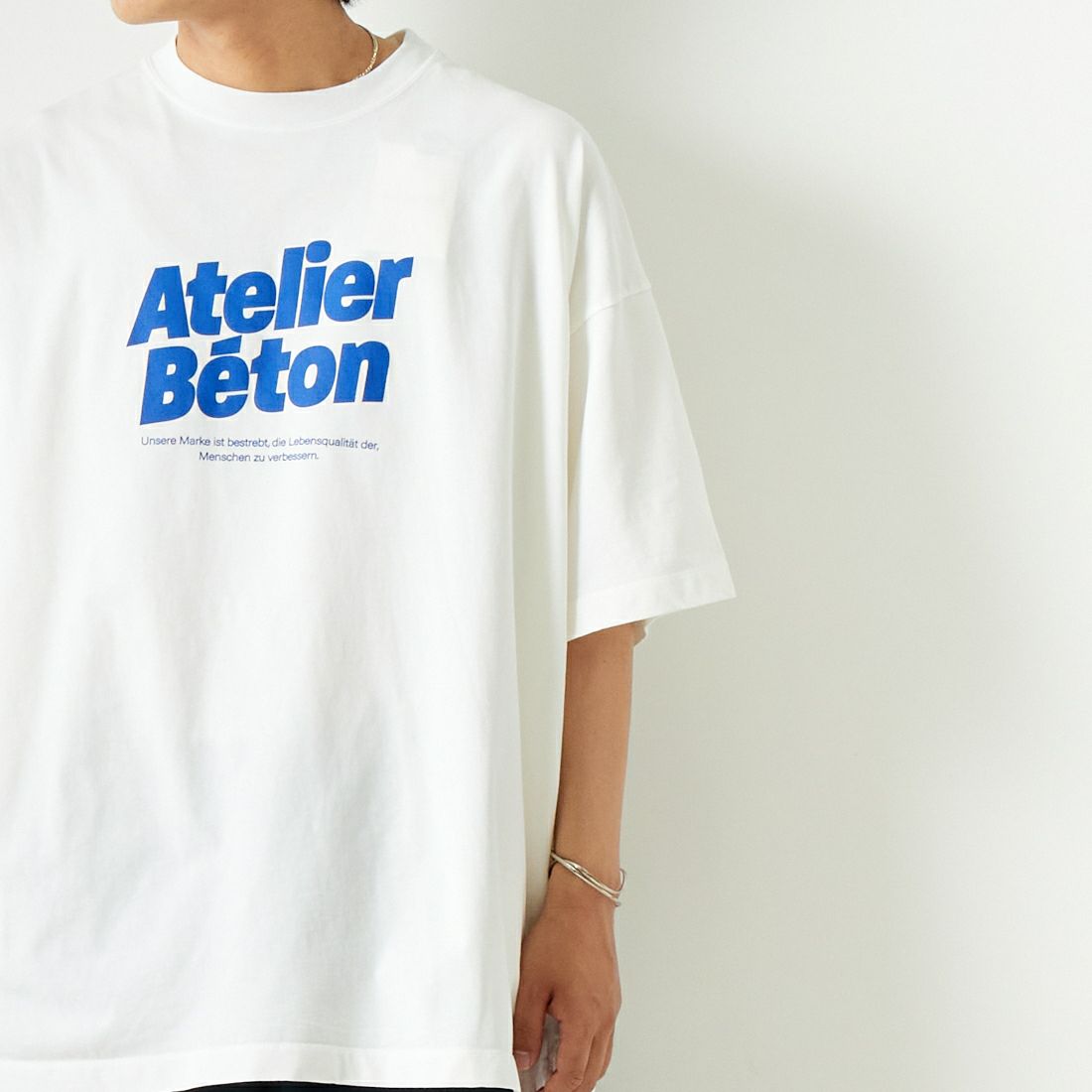 ATELIER BETON [アトリエベトン] ドライクロスビッグプリントTシャツ [241-32M] WHITE &&モデル身長：179cm 着用サイズ：4&&