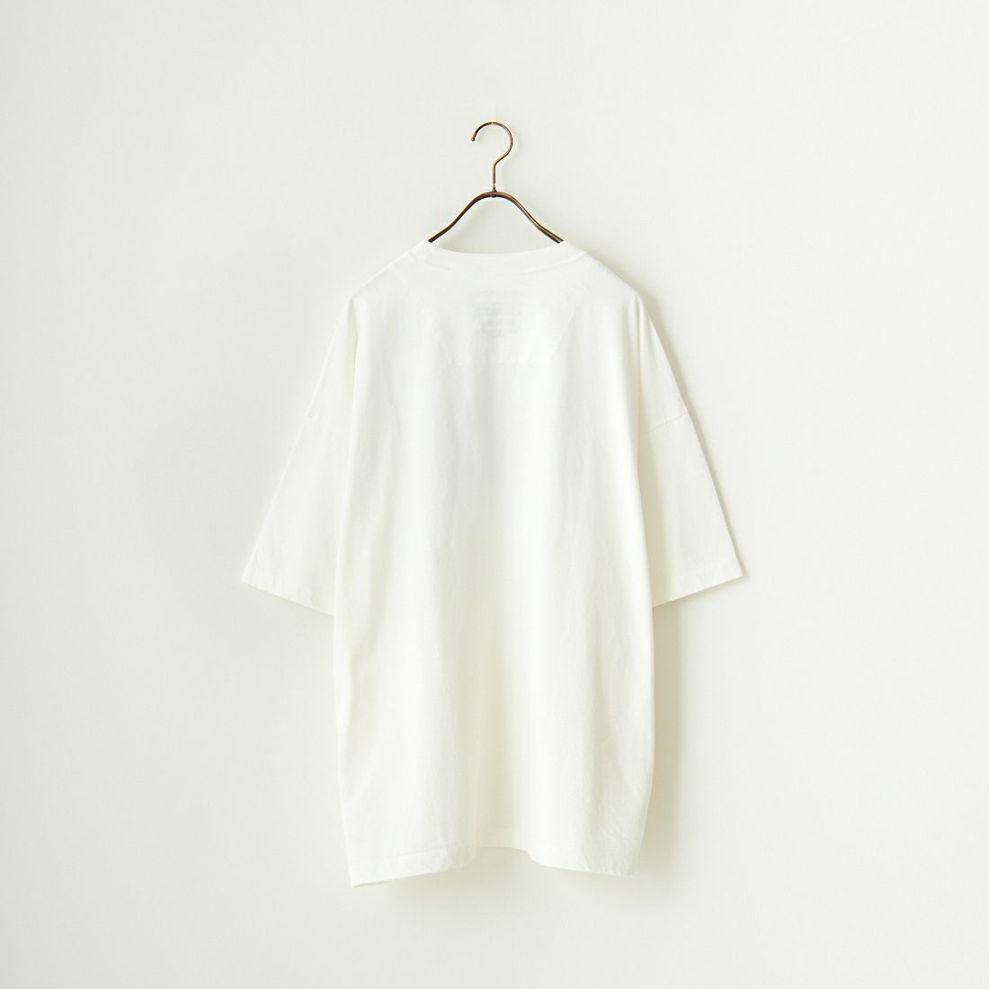 ATELIER BETON [アトリエベトン] ドライクロスビッグプリントTシャツ [241-32M] WHITE &&モデル身長：179cm 着用サイズ：4&&