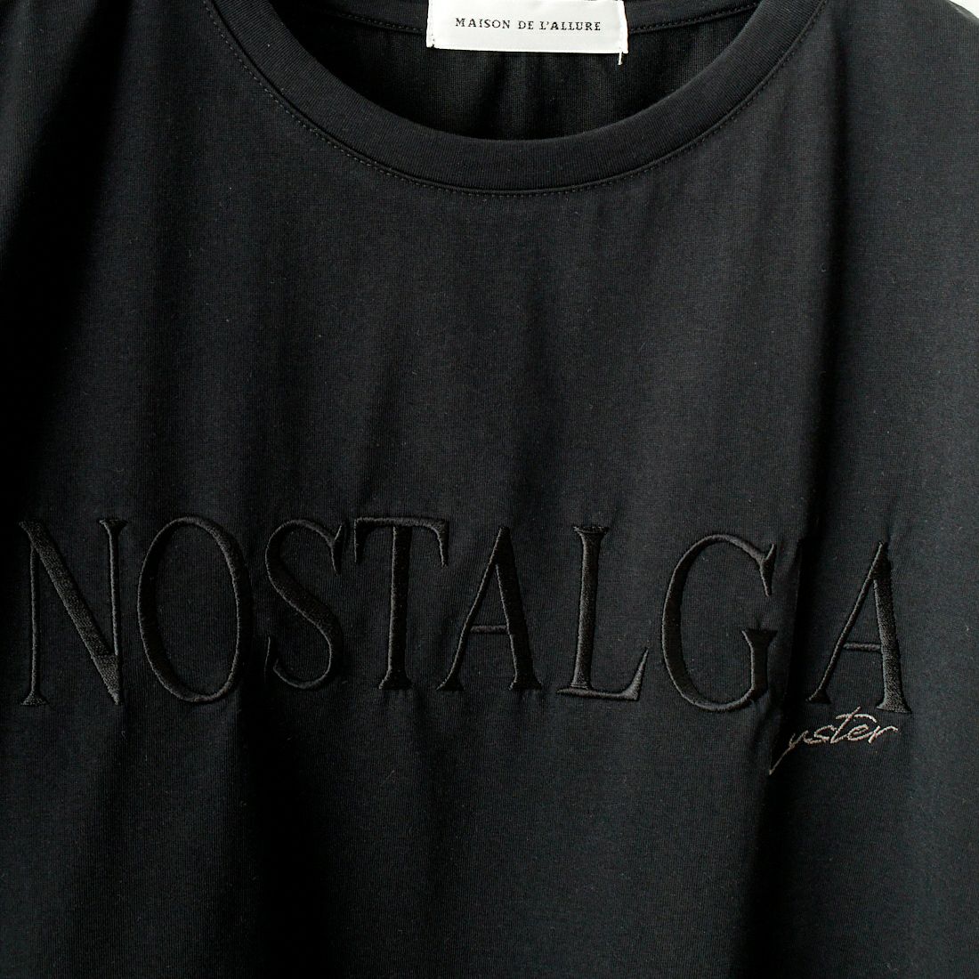 Maison de L'allure [メゾン ドゥ ラリュール] 捻りフレンチスリーブ ロゴ刺繍Tシャツ [24112016] 09 BLACK