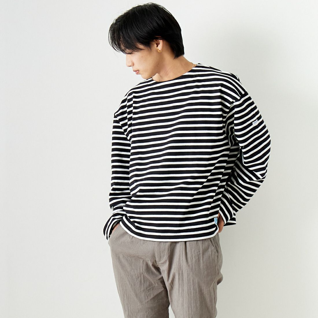 ORCIVAL [オーシバル] ショート丈ボーダープルオーバー [B264] BLACK/WHIT &&モデル身長：179cm 着用サイズ：5&&