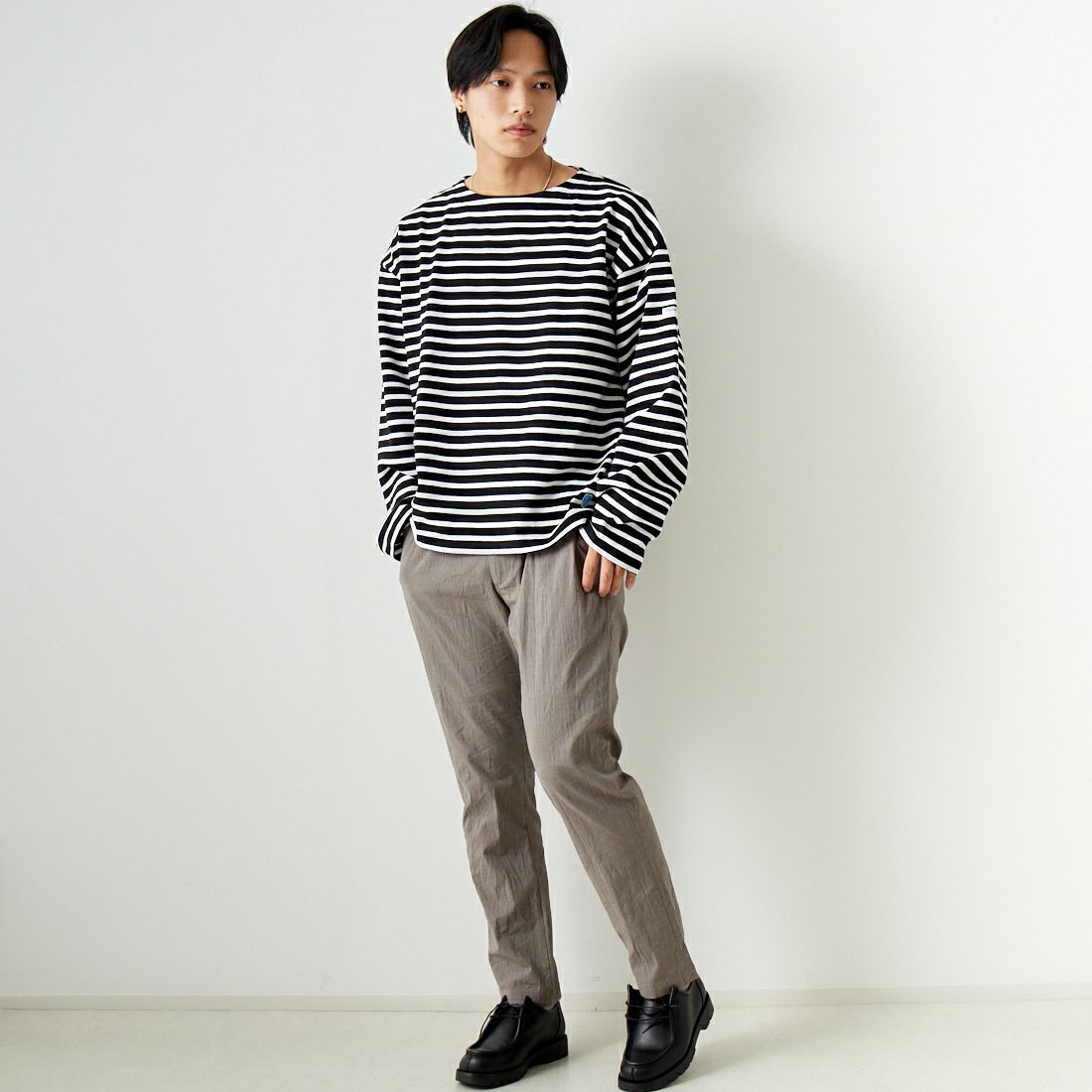 ORCIVAL [オーシバル] ショート丈ボーダープルオーバー [B264] BLACK/WHIT &&モデル身長：179cm 着用サイズ：5&&