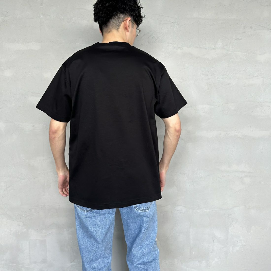 TATRAS [タトラス] TATO ショートスリーブTシャツ [MTAT24S8262-M] BLACK &&モデル身長：168cm 着用サイズ：2&&