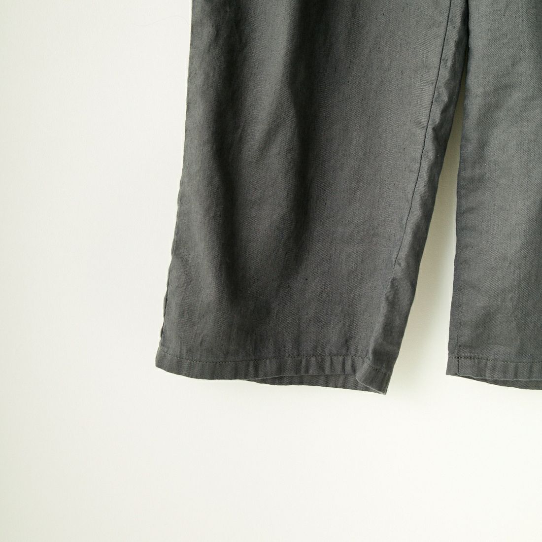 SOMETHING [サムシング] 別注 ベルト付きタックワイドパンツ [SN765S-JF] 9476 CHARC