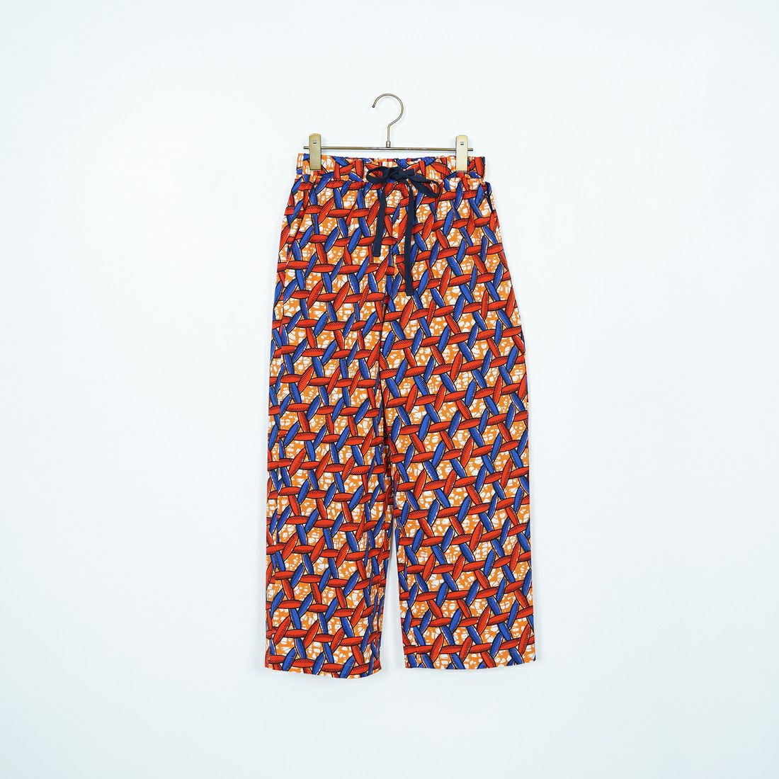 ORANGE BAS