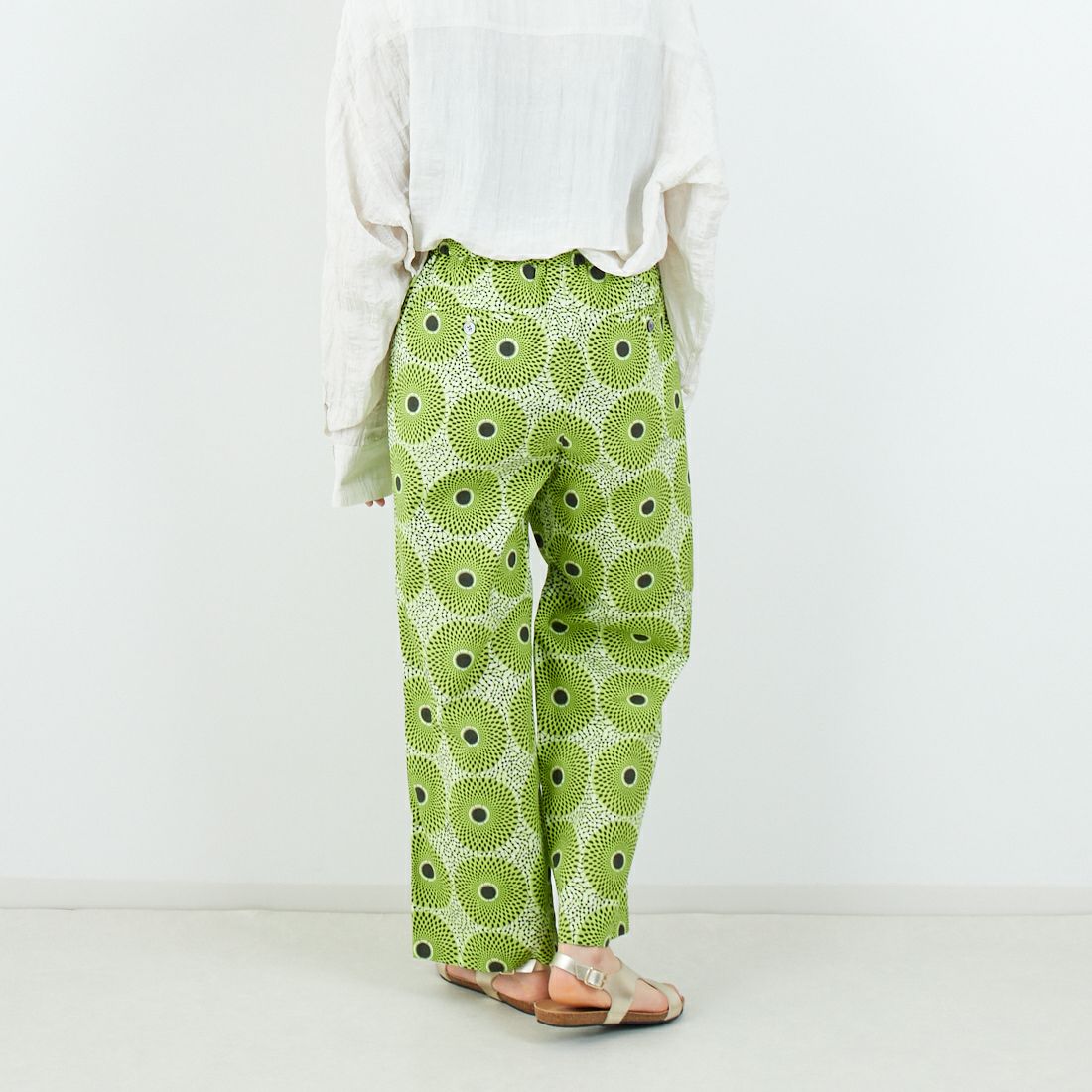 le glazik [ルグラジック] バティック柄プリント コットンイージーパンツ [LG-E0048BTK] LIME CIRCL &&モデル身長：160cm 着用サイズ：34&&