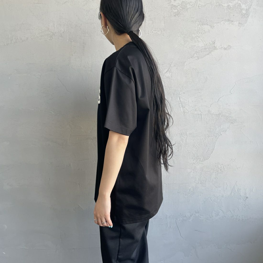 TATRAS [タトラス] ANICETO/アニチェート Tシャツ [MTAT24S8261-M] BLACK &&モデル身長：156cm 着用サイズ：1&&
