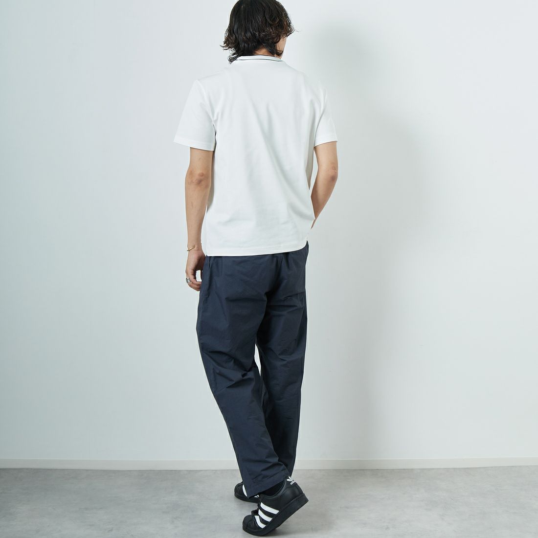 LACOSTE [ラコステ] ラインドリブネック鹿の子地Tシャツ [TH1004] 70V WHITE &&モデル身長：179cm 着用サイズ：4&&