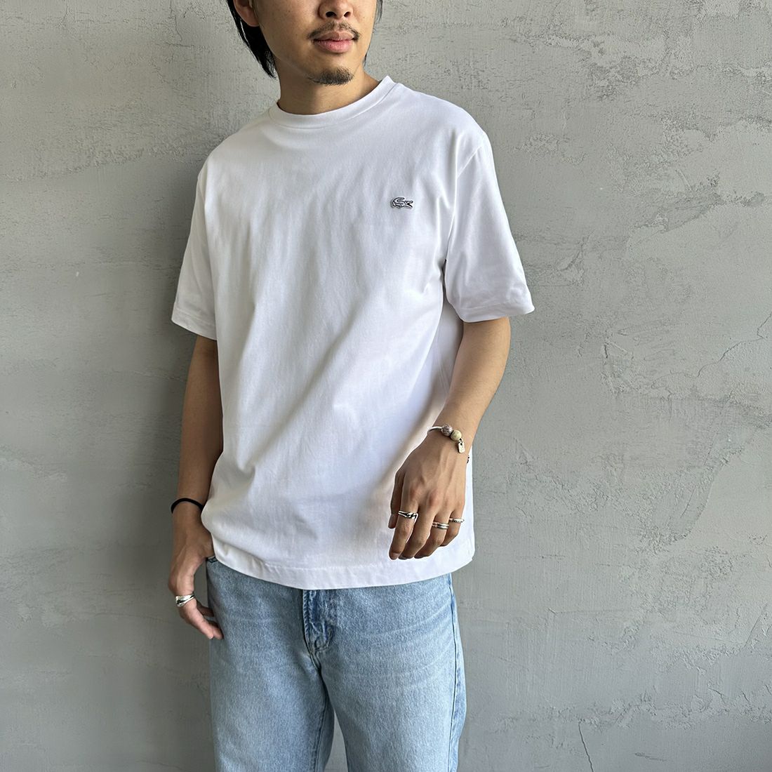 001 WHITE&&モデル身長：173cm 着用サイズ：5&&