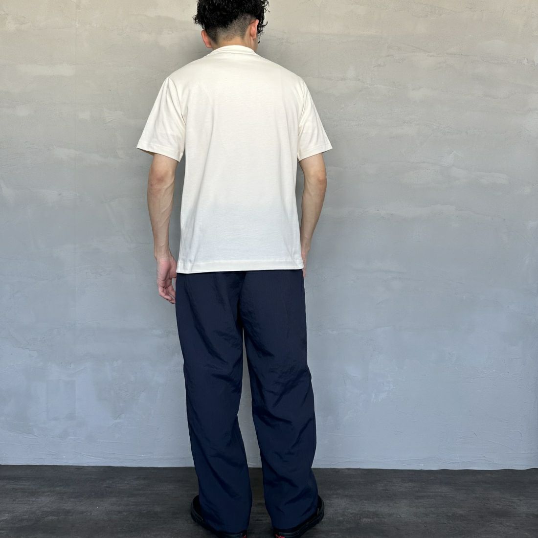 LACOSTE [ラコステ] クルーネックTシャツ [TH5582] XFJ ECRU &&モデル身長：168cm 着用サイズ：3&&