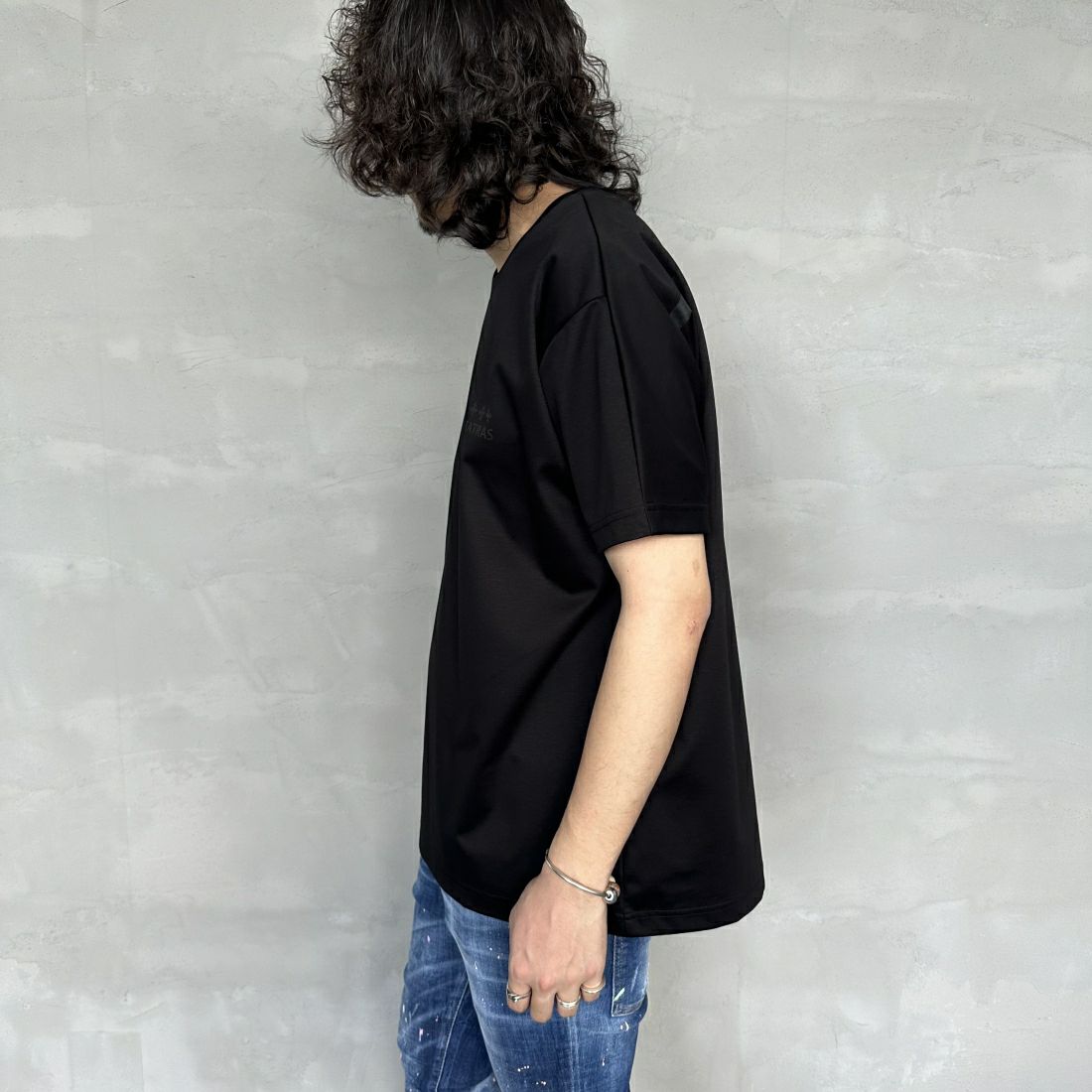 TATRAS [タトラス] EION/エイオン クルーネックTシャツ [MTAT24S8239-M] BLACK &&モデル身長：173cm 着用サイズ：2&&