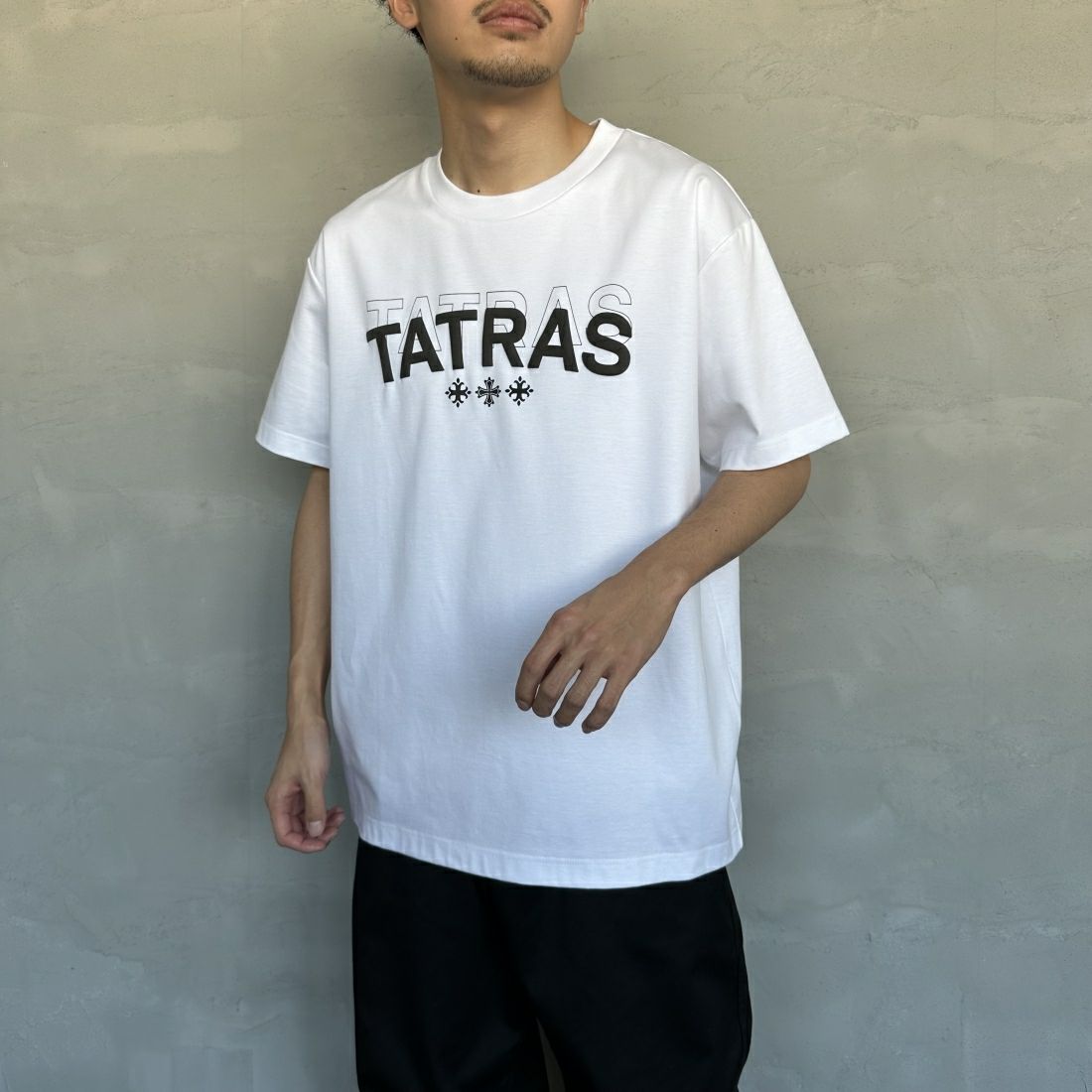 TATRAS [タトラス] ANICETO/アニチェート ロゴTシャツ [MTAT24S8261-M] WHITE &&モデル身長：168cm 着用サイズ：3&&